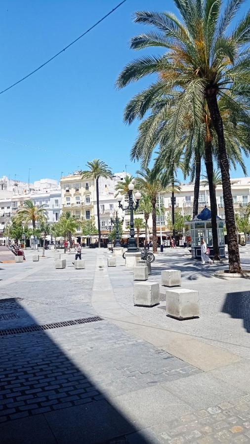 קדיז Apartamentos Plaza Santo Domingo מראה חיצוני תמונה