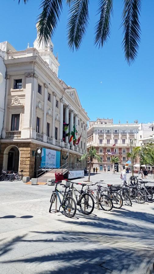 קדיז Apartamentos Plaza Santo Domingo מראה חיצוני תמונה