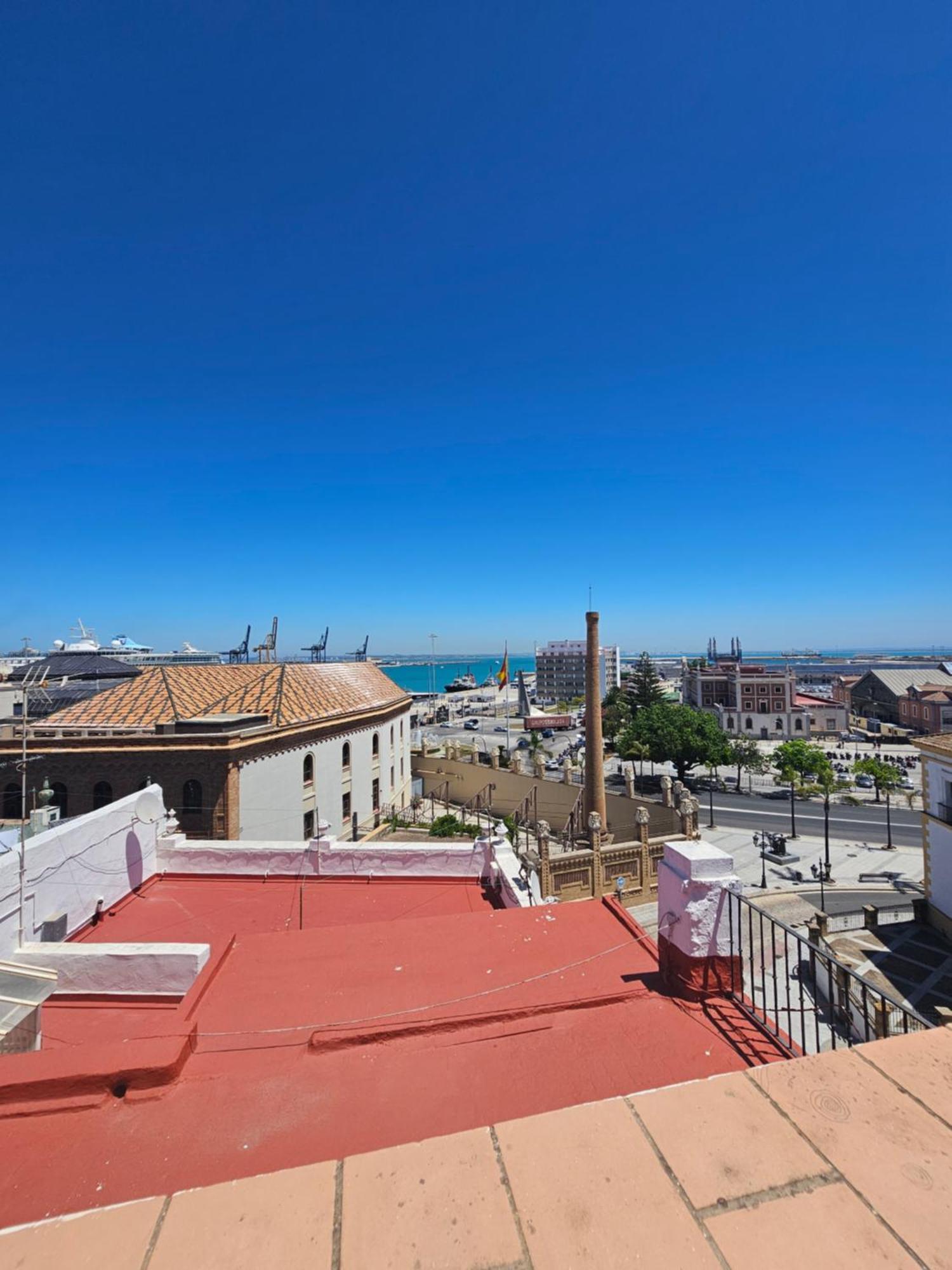 קדיז Apartamentos Plaza Santo Domingo מראה חיצוני תמונה