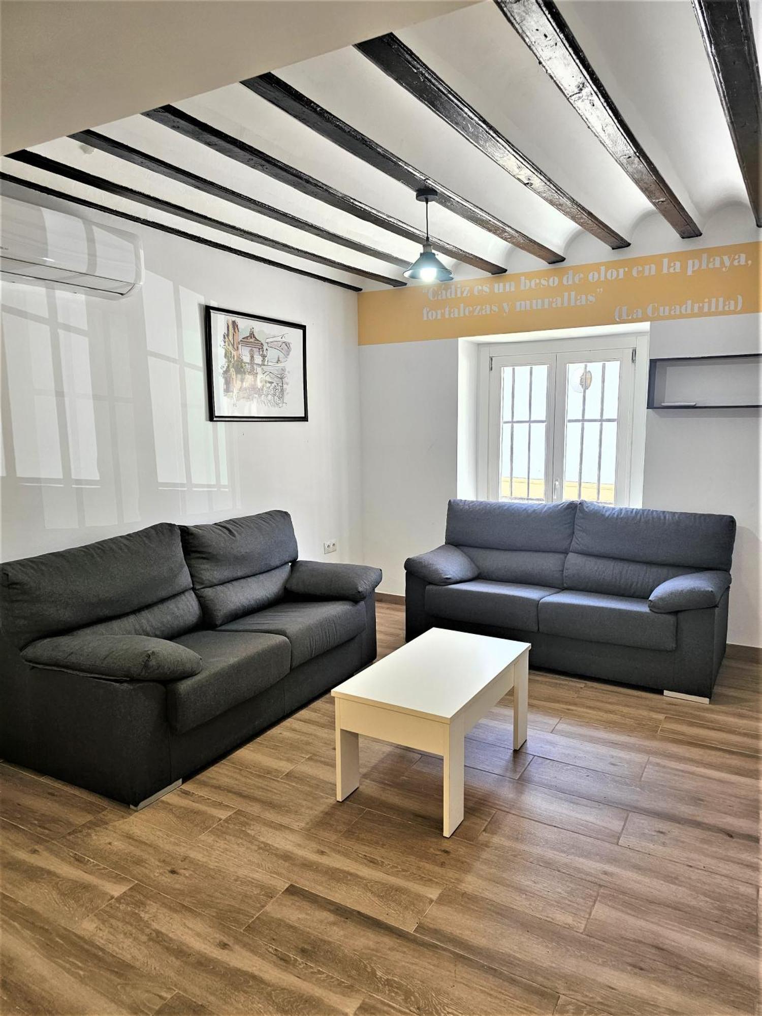 קדיז Apartamentos Plaza Santo Domingo מראה חיצוני תמונה